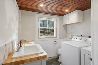 493 Turnpike Avenue, Portsmouth, RI 02871 - Photo 10