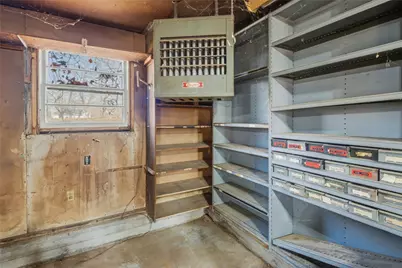 493 Turnpike Avenue, Portsmouth, RI 02871 - Photo 38