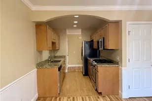 70 Turner St, Warwick, RI 02886 - Photo 8