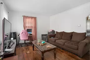 49 Oak St, Cranston, RI 02910 - Photo 24