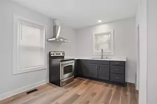 49 Oak St, Cranston, RI 02910 - Photo 6