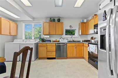 1042 Anthony Road, Portsmouth, RI 02871 - Photo 16