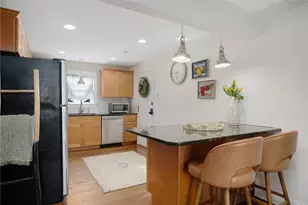 70 Carroll Ave, Newport, RI 02840 - Photo 12
