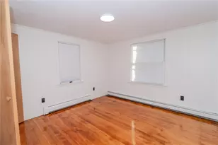 137 Kingstown Rd, Narragansett, RI 02882 - Photo 12