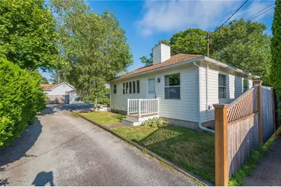 137 Kingstown Road, Narragansett, RI 02882 - Photo 22