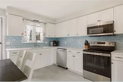 960 Lees River Avenue, Somerset, MA 02726 - Photo 14