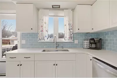 960 Lees River Avenue, Somerset, MA 02726 - Photo 12