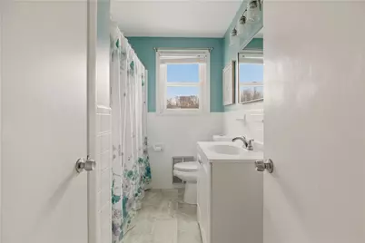 960 Lees River Avenue, Somerset, MA 02726 - Photo 20