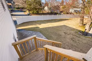 44 Village Ave, Cranston, RI 02920 - Photo 10