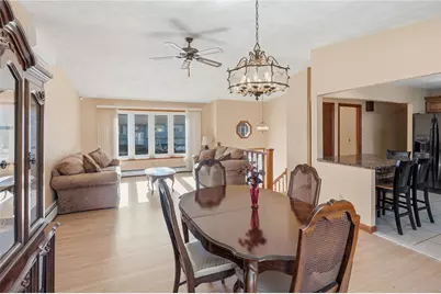 44 Village Avenue, Cranston, RI 02920 - Photo 14