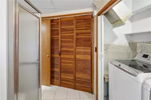 44 Village Ave, Cranston, RI 02920 - Photo 38