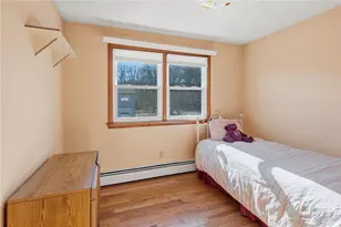 44 Village Ave, Cranston, RI 02920 - Photo 24