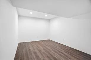 32 Mt Ave, Providence, RI 02906 - Photo 44