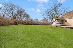 103 Gossets Turn Dr, Middletown, RI 02842 - Photo 30