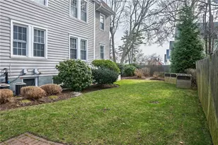 121 Governor St, Providence, RI 02906 - Photo 30