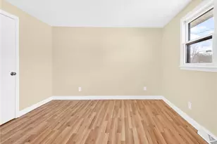 20 Killey Ave, Warwick, RI 02889 - Photo 8