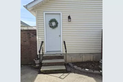 956 Brighton Way, Warwick, RI 02886 - Photo 6