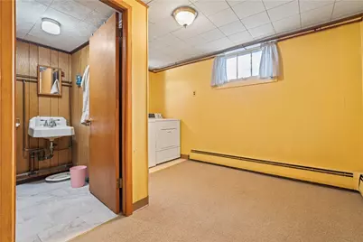 60 Dorman Avenue, North Providence, RI 02904 - Photo 24