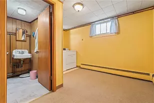 60 Dorman Ave, North Providence, RI 02904 - Photo 24