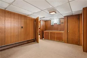 60 Dorman Ave, North Providence, RI 02904 - Photo 28