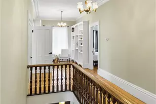 40 Sycamore St, Providence, RI 02909 - Photo 14