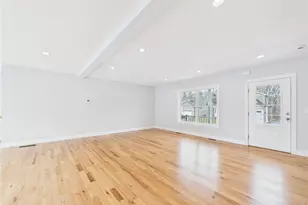 42 Vespia Ln, South Kingstown, RI 02879 - Photo 10