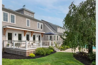 2040 East Main Road, Portsmouth, RI 02871 - Photo 32