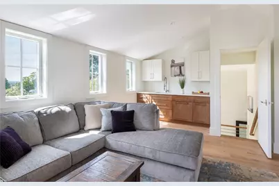 2040 East Main Road, Portsmouth, RI 02871 - Photo 26