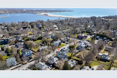 75 Ayrault Street #1, Newport, RI 02840 - Photo 24