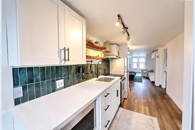 73 Washburn Avenue, East Providence, RI 02916 - Photo 6