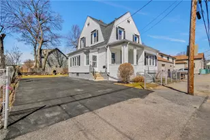 15 Redfern St, North Providence, RI 02911 - Photo 26