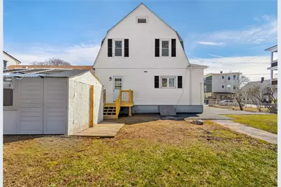 15 Redfern Street, North Providence, RI 02911 - Photo 26