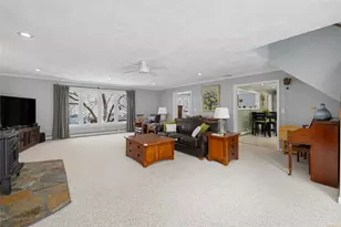 117 Moccasin Trail, Cranston, RI 02921 - Photo 4