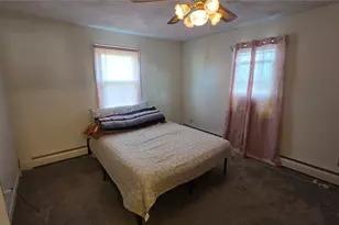 4 Heritage Cir, Johnston, RI 02919 - Photo 12