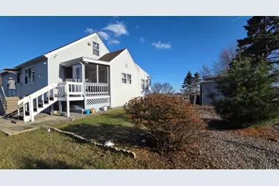 4 Heritage Circle, Johnston, RI 02919 - Photo 10