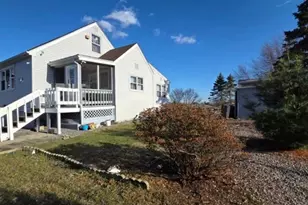 4 Heritage Cir, Johnston, RI 02919 - Photo 10