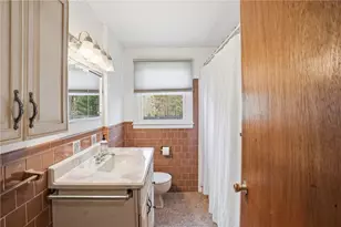 220 Heritage Rd, North Kingstown, RI 02852 - Photo 18