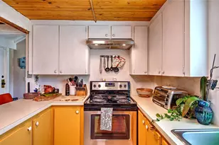 121 Jenckes Hill Rd, Lincoln, RI 02865 - Photo 14