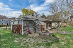63 Buoy St, Jamestown, RI 02835 - Photo 28
