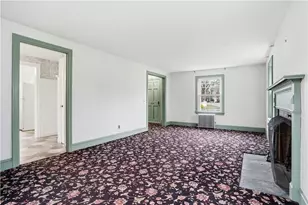 251 W Shore Rd, Warwick, RI 02889 - Photo 8