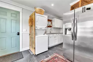 82 Prince's Hill Ave, Barrington, RI 02806 - Photo 18