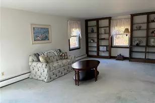 2 Woodcrest Dr, Cumberland, RI 02864 - Photo 4