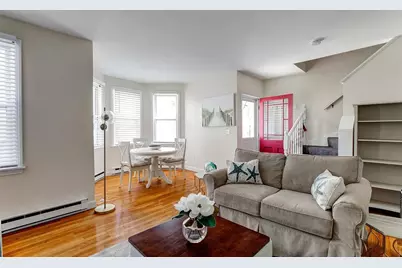 27 Thames Street, Newport, RI 02840 - Photo 12