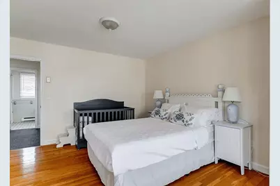 27 Thames Street, Newport, RI 02840 - Photo 8