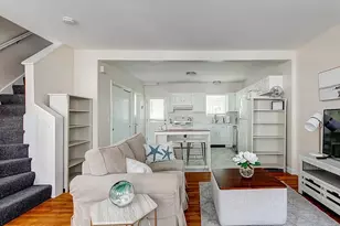 27 Thames St, Newport, RI 02840 - Photo 14