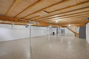 77 Walnut St, Portsmouth, RI 02871 - Photo 32