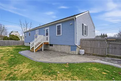 77 Walnut Street, Portsmouth, RI 02871 - Photo 14