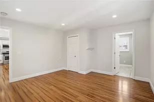 77 Walnut St, Portsmouth, RI 02871 - Photo 18