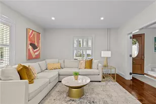 68 Roseneath Ave, Newport, RI 02840 - Photo 8