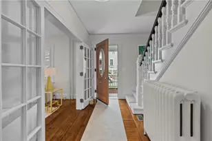 68 Roseneath Ave, Newport, RI 02840 - Photo 6